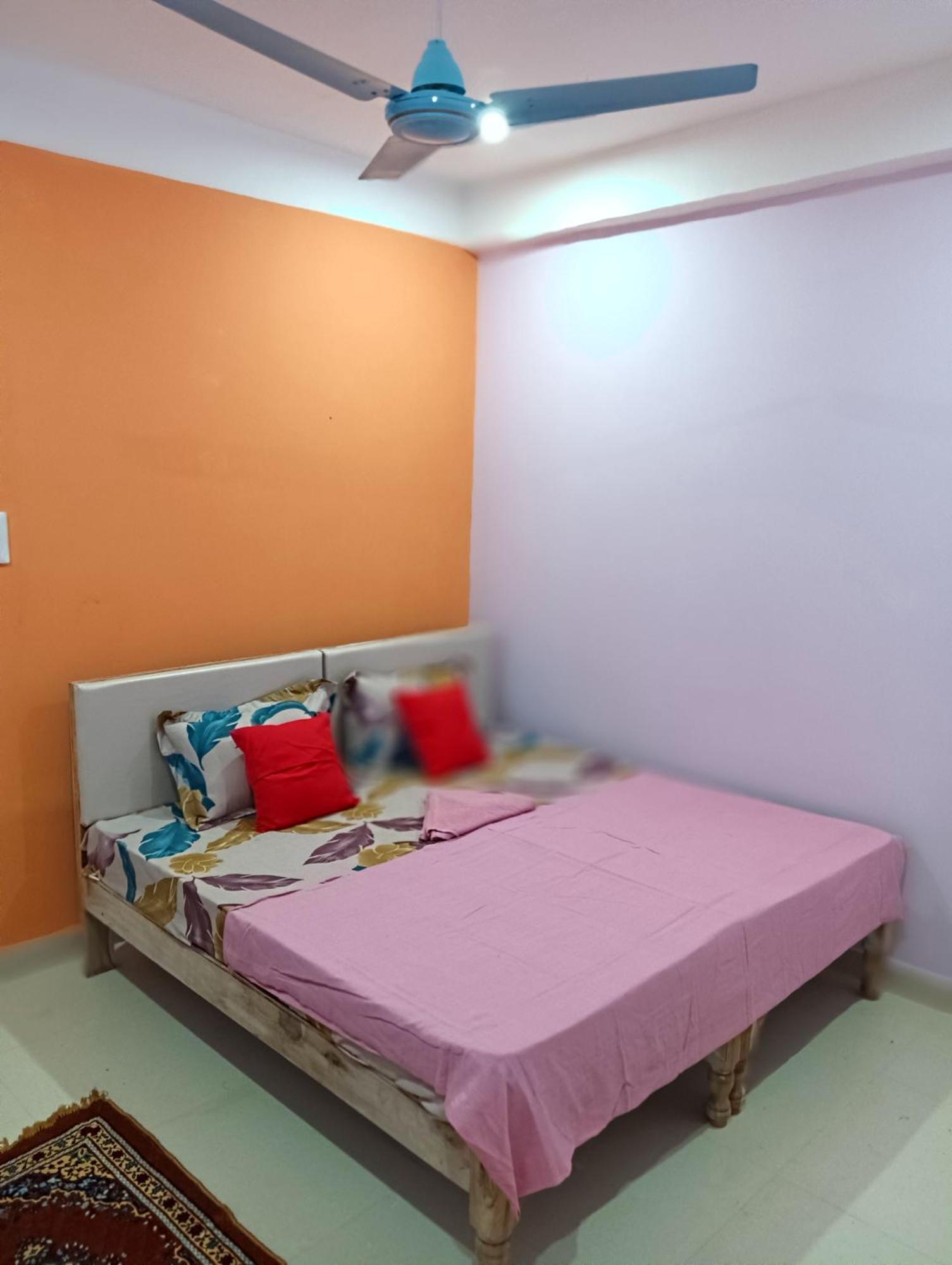 Kedar Guest House Ayodhya エクステリア 写真
